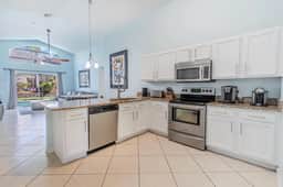 4-Bed Retreat w/ Pool, Spa & Dual Masters