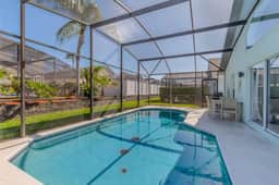 4-Bed Retreat w/ Pool, Spa & Dual Masters