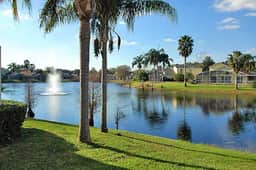 Lakefront Bliss Private Pool Near Disney World
