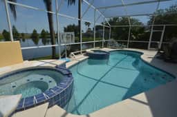 Lakefront Bliss Private Pool Near Disney World