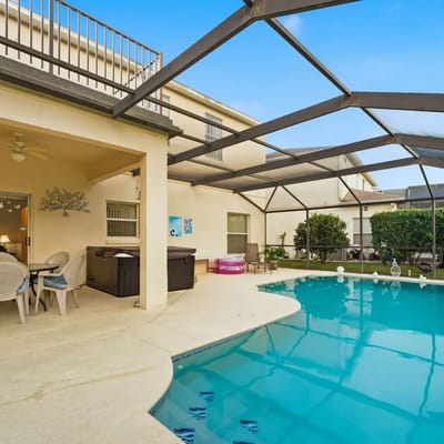 Near Disney Pool, Hot Tub, Roof Deck, Stunning Water View!