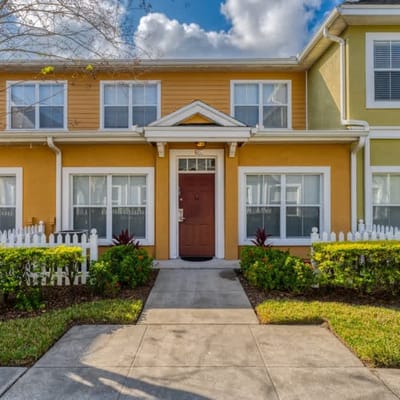 Townhome Near Disney Mid Term rentals Welcome