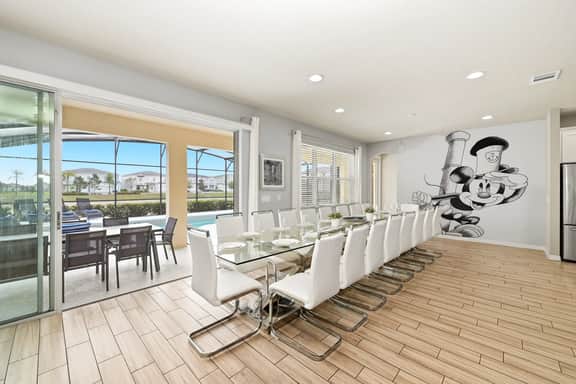 15BR Near Disney | Private Pool | Custom Theme