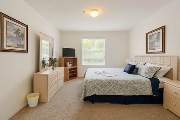 Close To Disney!! Dazzling 3-Bed 2ba Resort Condo!