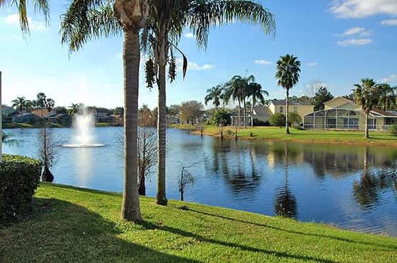 Lakefront Bliss Private Pool Near Disney World