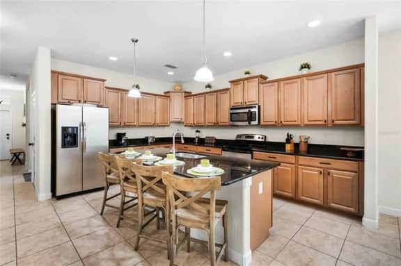 Luxury Pool Home Near Disney Resort Amenities