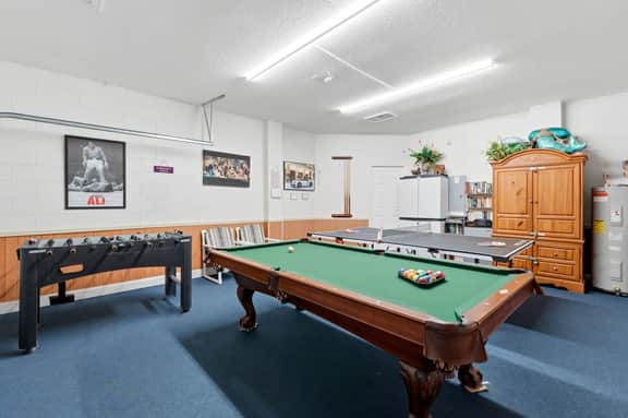 Near Disney Pool, Hot Tub, Roof Deck, Stunning Water View!