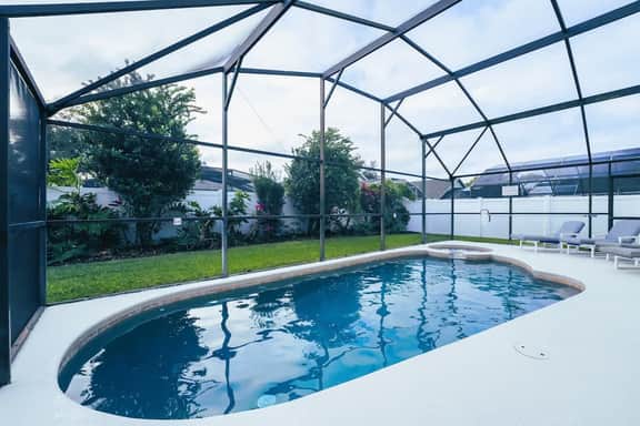 Pool & Game Room!  4-BR Retreat Near Disney Parks