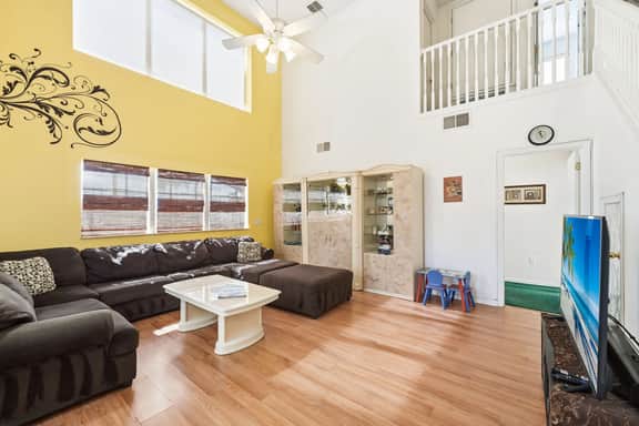 Stylish 4BR Retreat w/ Private Pool