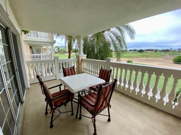 Cozy 2nd floor condo