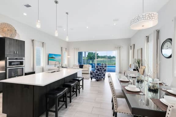 Luxurious 5 bedroom villa