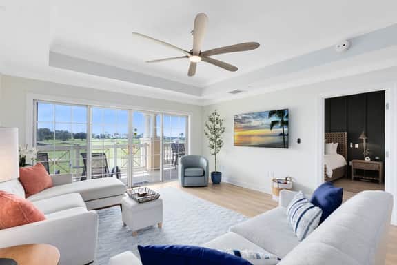 Outstanding condo