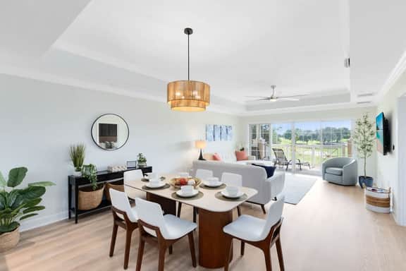 Outstanding condo