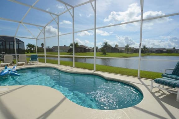 Lake Views  Family Fun, Pool,  Near Theme Parks