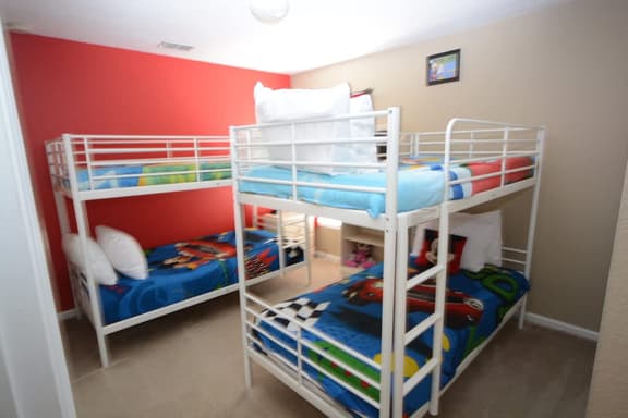 Near Disney  3-Suites  Upgraded Perks!