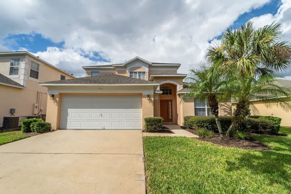 Resort Pool Home, Spa, Game Room! Near Disney!