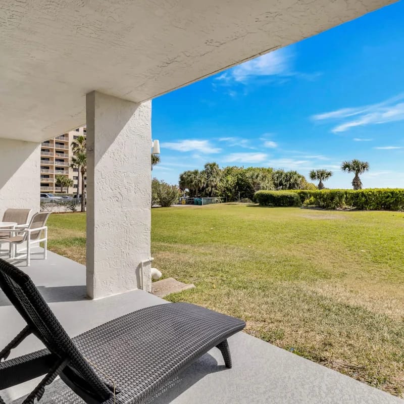 Oceanfront Condo w/ Beach Access & Heated Pool